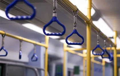 booking quang cao xe bus